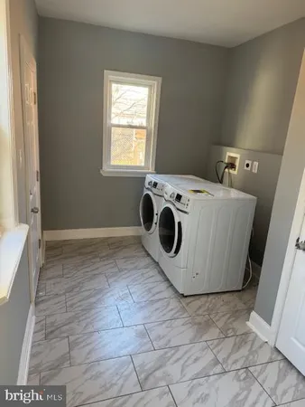 $1,900 | 2811 East Venango Street, Philadelphia, PA 19134