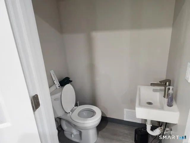 $1,100 | 16 Church Street, Voluntown, CT 06384