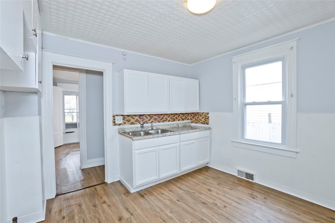 105 Gothic Street Rochester, NY 14621 - Photo 11 of 30