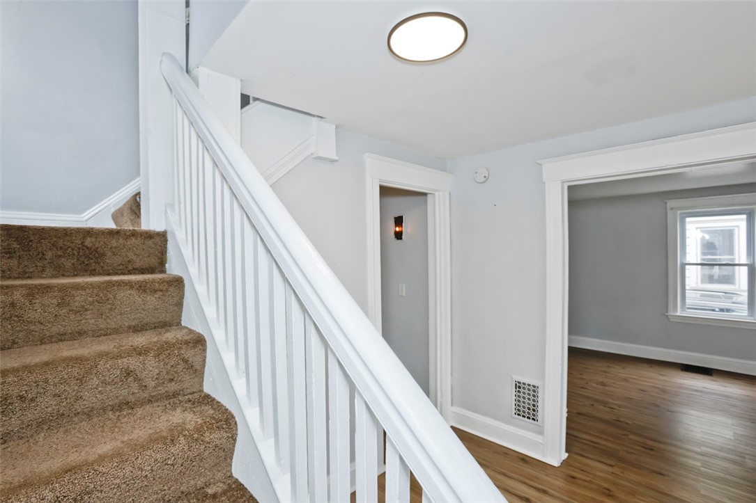 105 Gothic Street Rochester, NY 14621 - Photo 17 of 30