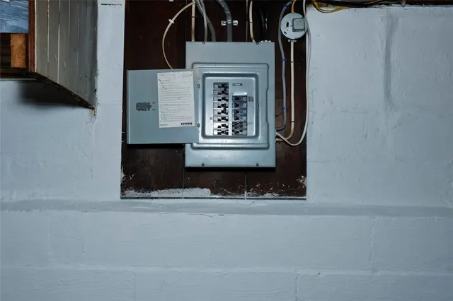 $139,900 | 105 Gothic Street, Rochester, NY 14621