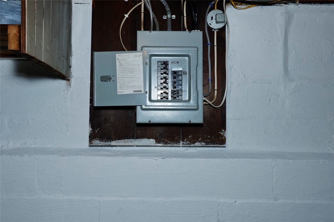 105 Gothic Street Rochester, NY 14621 - Photo 28 of 30