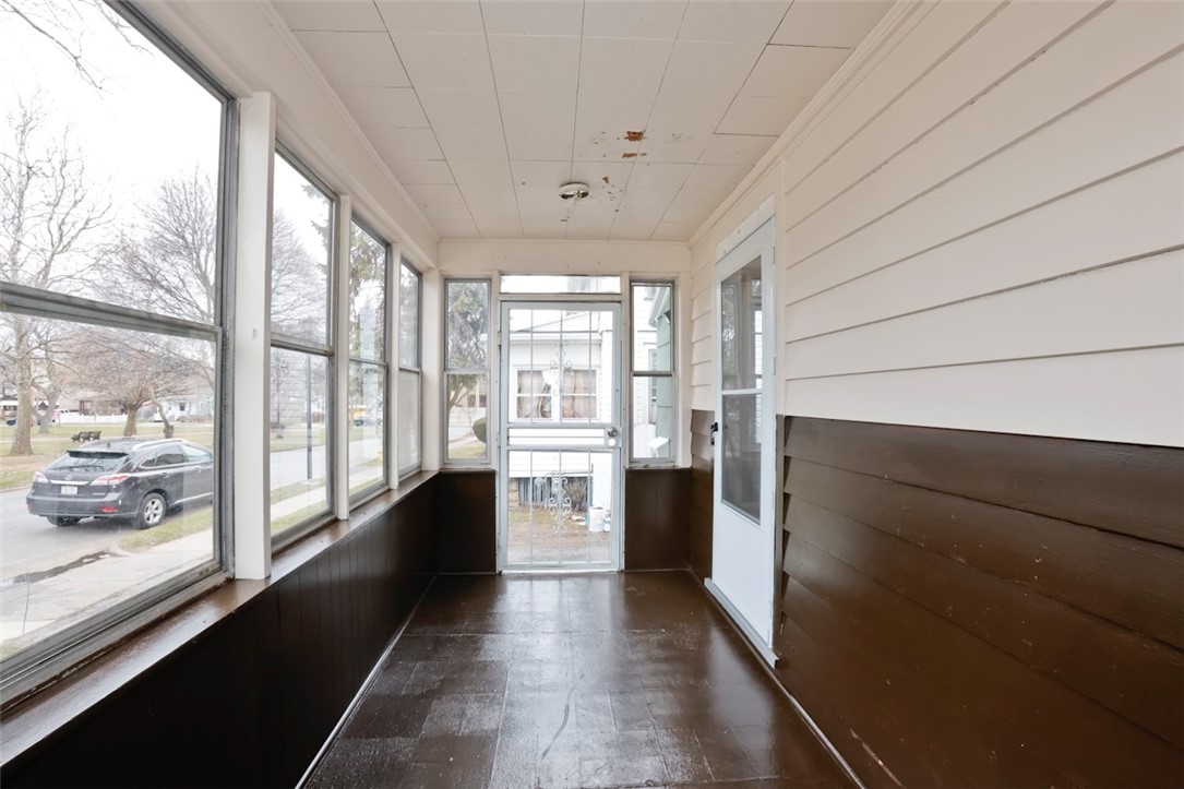 105 Gothic Street Rochester, NY 14621 - Photo 4 of 30