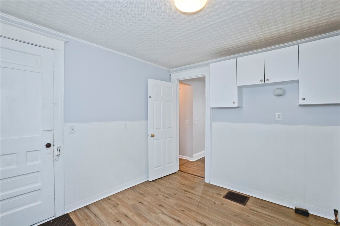 105 Gothic Street Rochester, NY 14621 - Photo 10 of 30