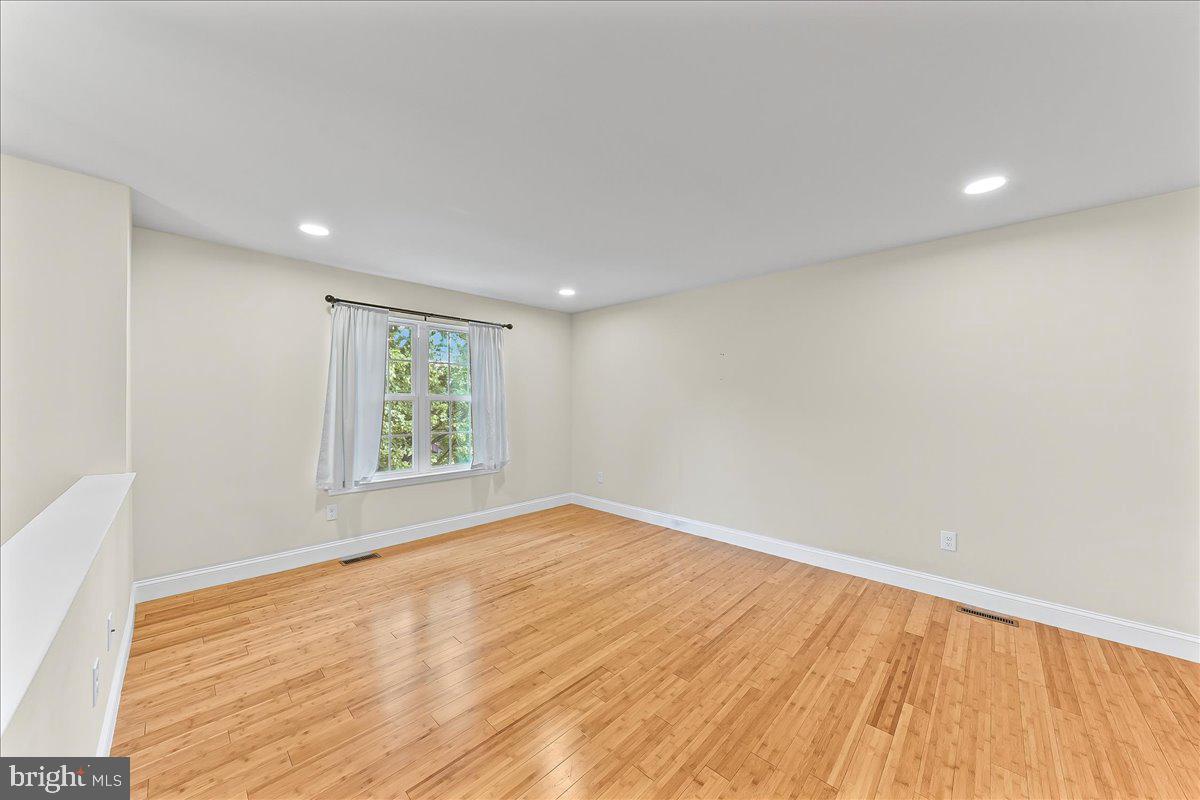 4169 Hunters Run Boulevard Reading, PA 19606 - Photo 13 of 33 Recessed Lighting, Ample Natural Light