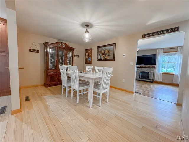 $273,500 | 2281 Hume Lane, Auburn, NY 13021