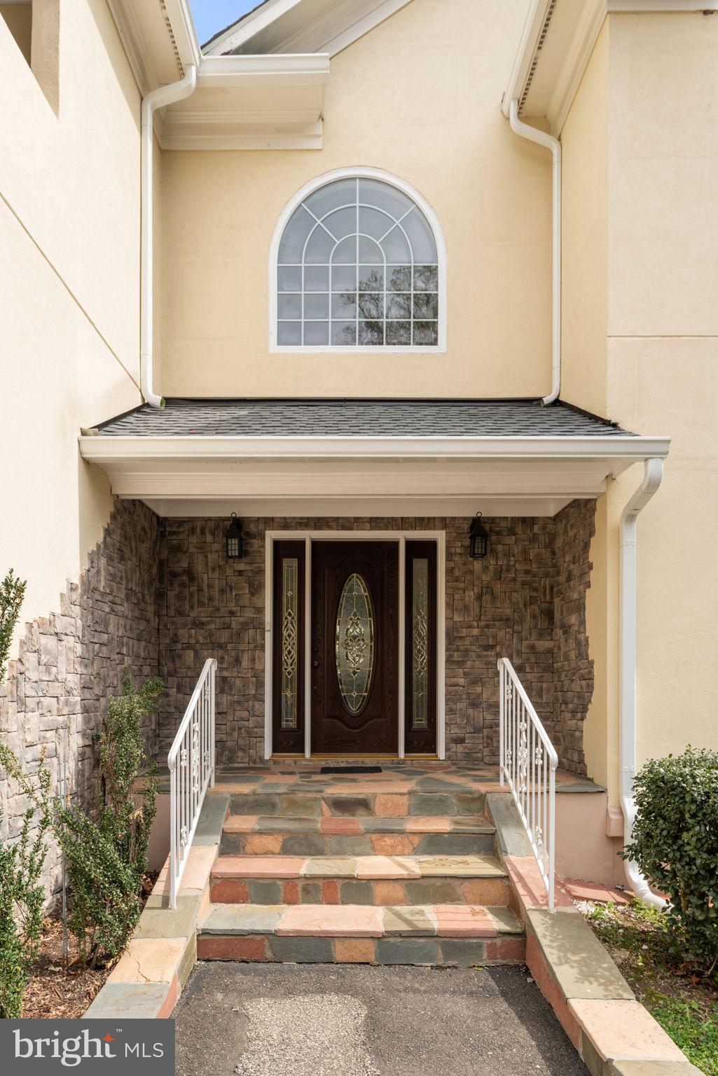 5005 Ridgewood Road Alexandria, VA 22312 - Photo 5 of 77