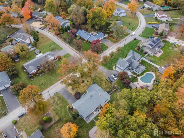 $959,000 | 8 Mary Ellen Drive, Edison, NJ 08820