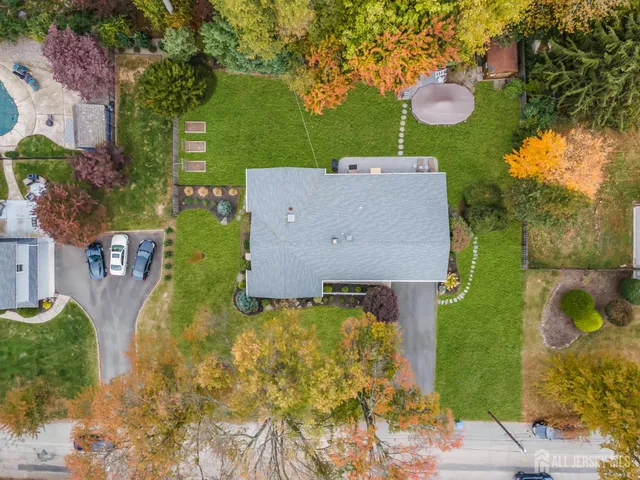 $959,000 | 8 Mary Ellen Drive, Edison, NJ 08820