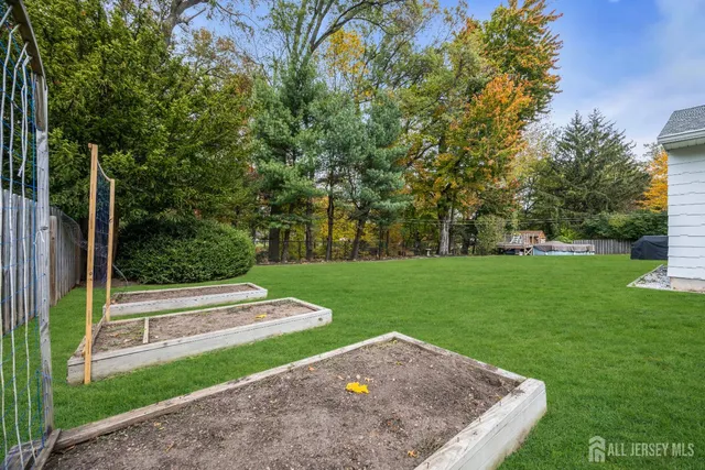 $959,000 | 8 Mary Ellen Drive, Edison, NJ 08820