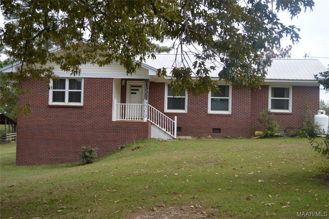 123 Lake Road Chancellor, AL 36316 - Photo 1 of 46 Gallery Image 1