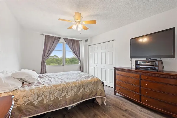 $1,795 | 3315 58th Avenue South, Unit 513, St. Petersburg, FL 33712