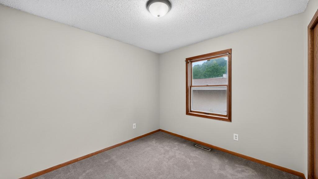 4020 Baffin Lane Rochester, MN 55906 - Photo 11 of 33 Gallery Image 11