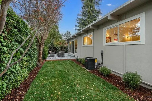 $2,789,000 | 3902 Laguna Avenue, Palo Alto, CA 94306
