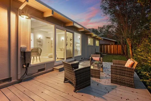 $2,789,000 | 3902 Laguna Avenue, Palo Alto, CA 94306