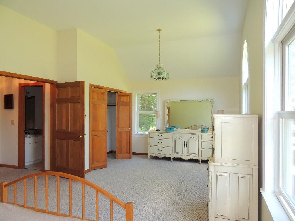 386 Mills Road Kennebunkport, ME 04046 - Photo 9 of 17 Photo