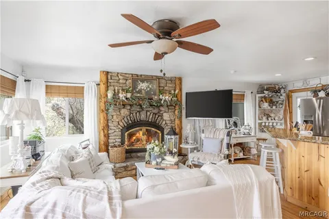 $639,000 | 43315 Shasta Road, Big Bear Lake, CA 92315