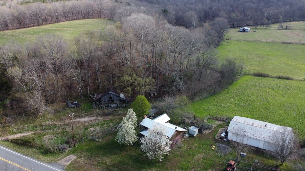 295 State Highway 48 Centerville, TN 37033 - Photo 64 of 80