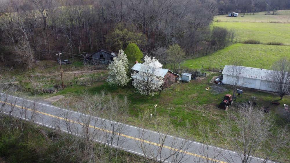 295 State Highway 48 Centerville, TN 37033 - Photo 65 of 80