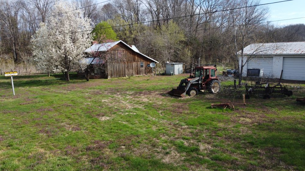 295 State Highway 48 Centerville, TN 37033 - Photo 78 of 80 a view of a house with a yard