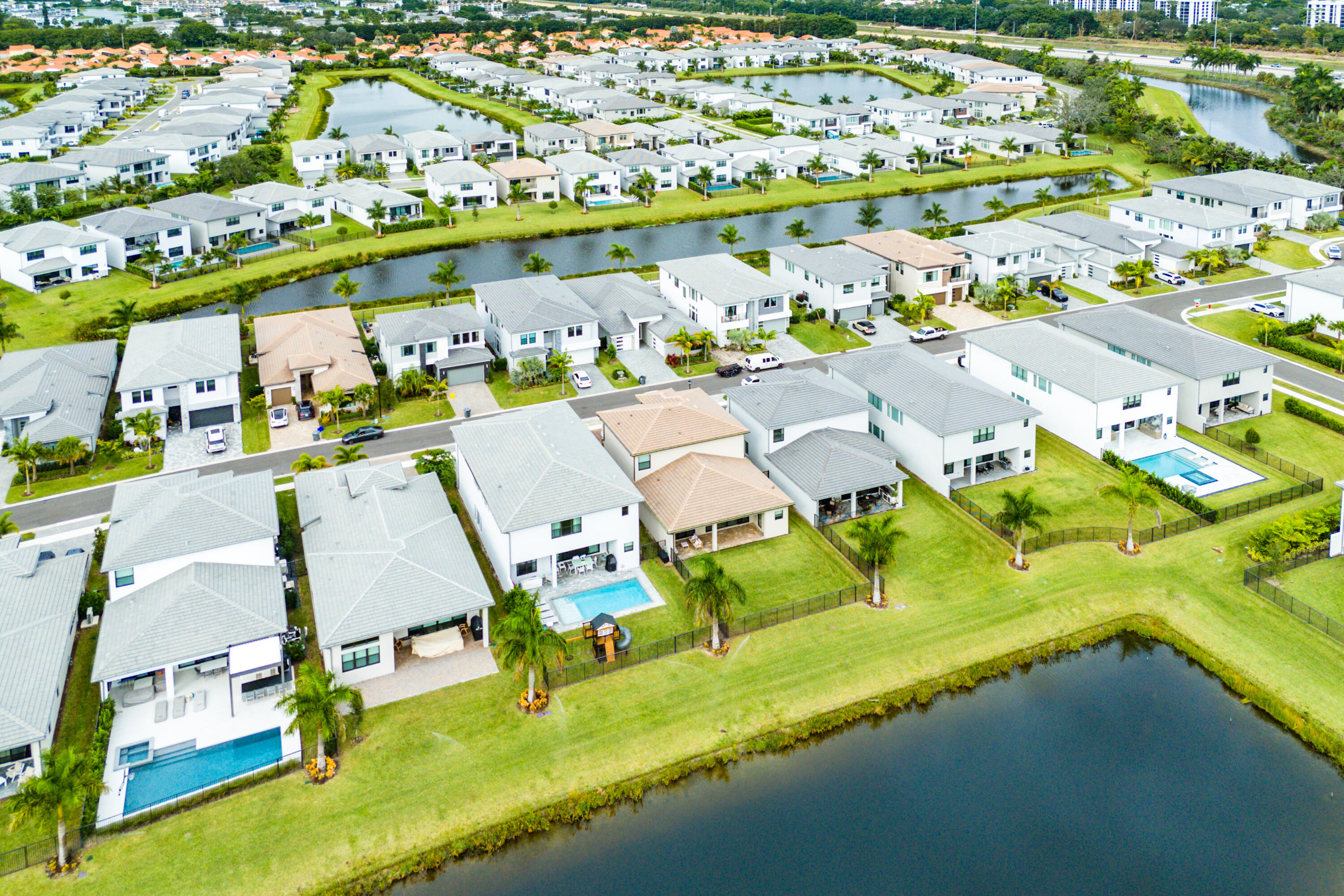 8308 Royal County Down Road Boca Raton, FL 33434 - Photo 50 of 63 056-8308RoyalCountyDownRoad-BocaRaton-FL