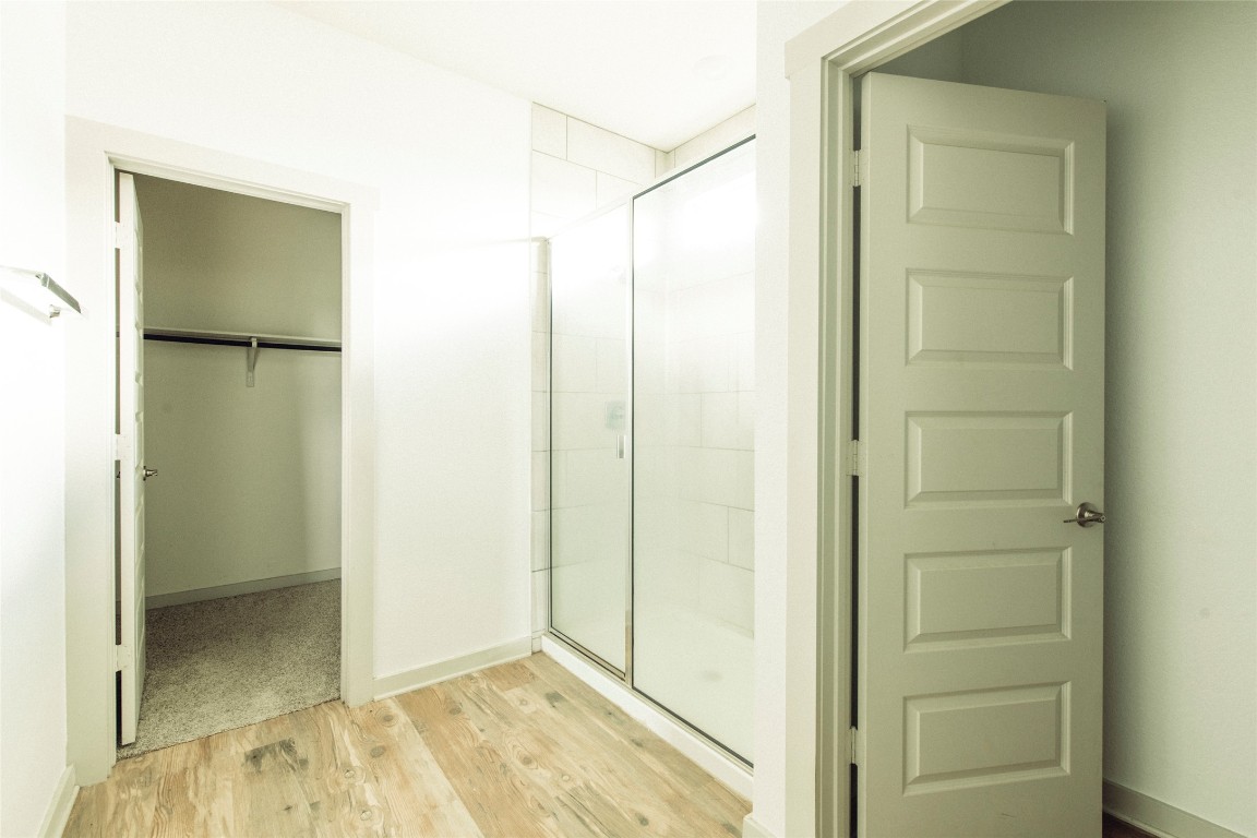 324 Millbrook Boulevard San Marcos, TX 78666 - Photo 20 of 29 a view of bathroom