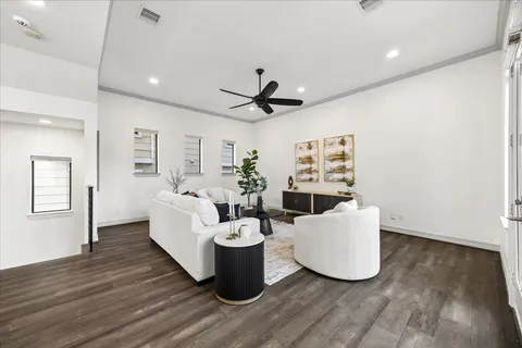 $649,000 | 1012 Robin Street, Houston, TX 77019