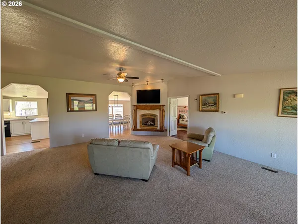 $430,000 | 1670 Palmer Street, Elgin, OR 97827