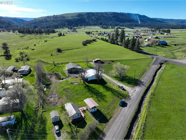 $430,000 | 1670 Palmer Street, Elgin, OR 97827