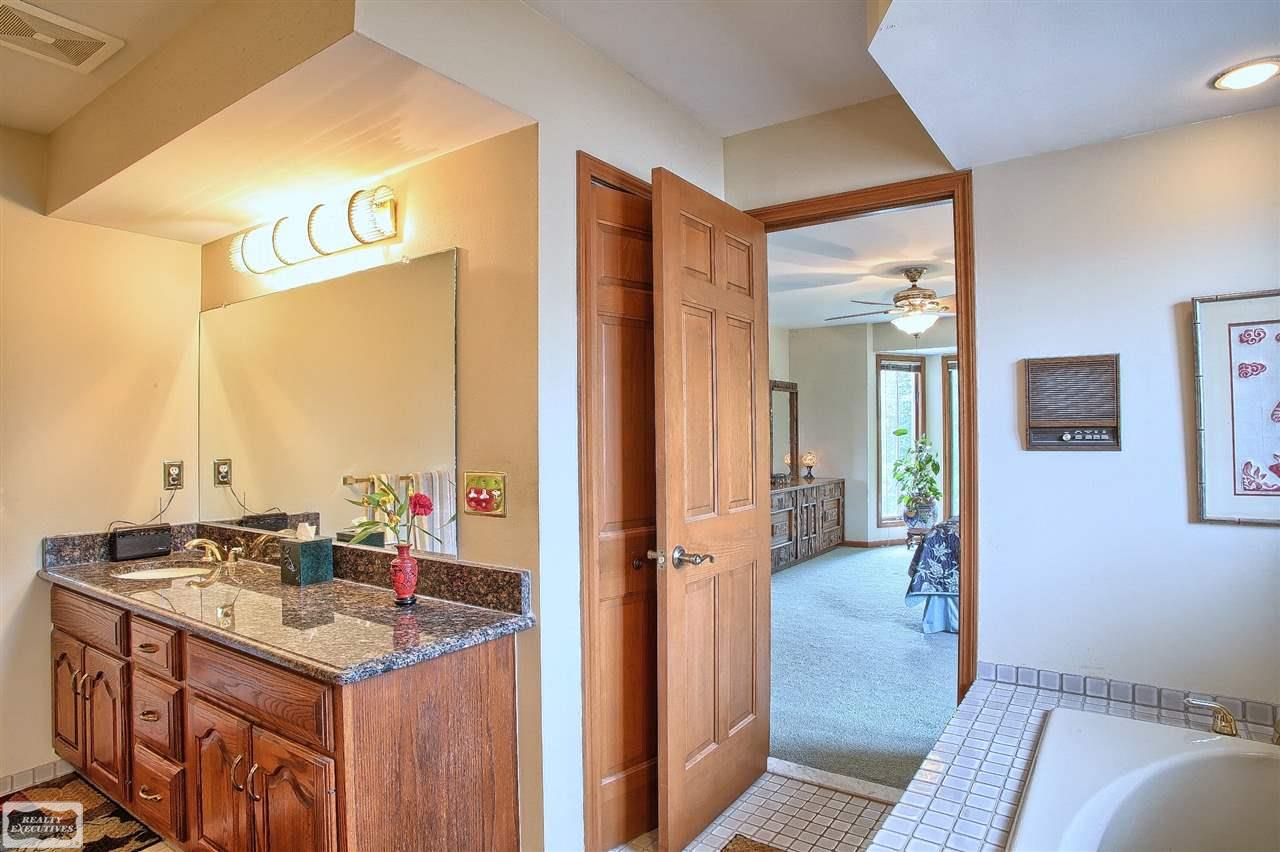 7374 Flamingo Road Algonac, MI 48001 - Photo 30 of 47 Gallery Image 30