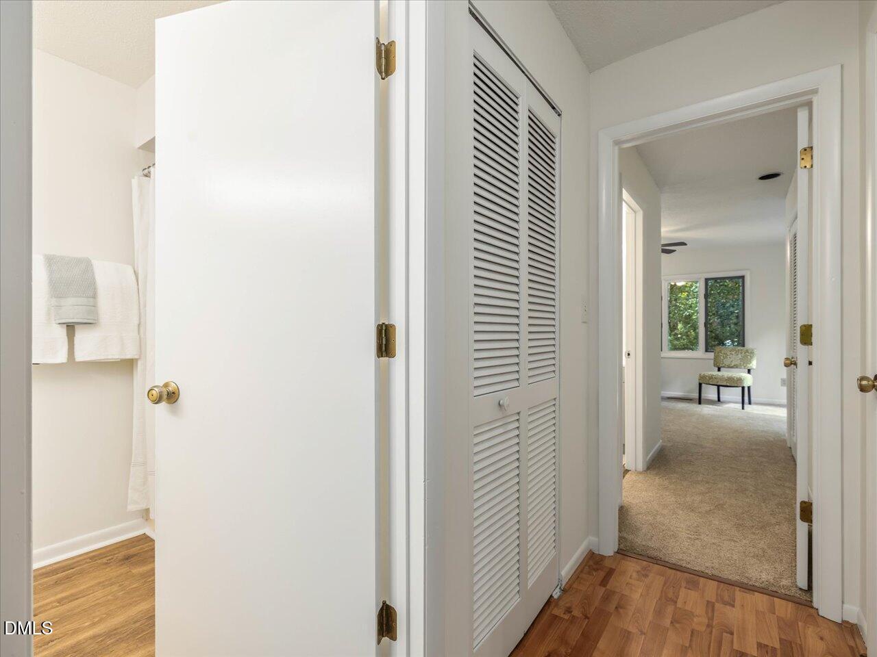16 Pinnacle Road Durham, NC 27705 - Photo 18 of 31 35-Hall