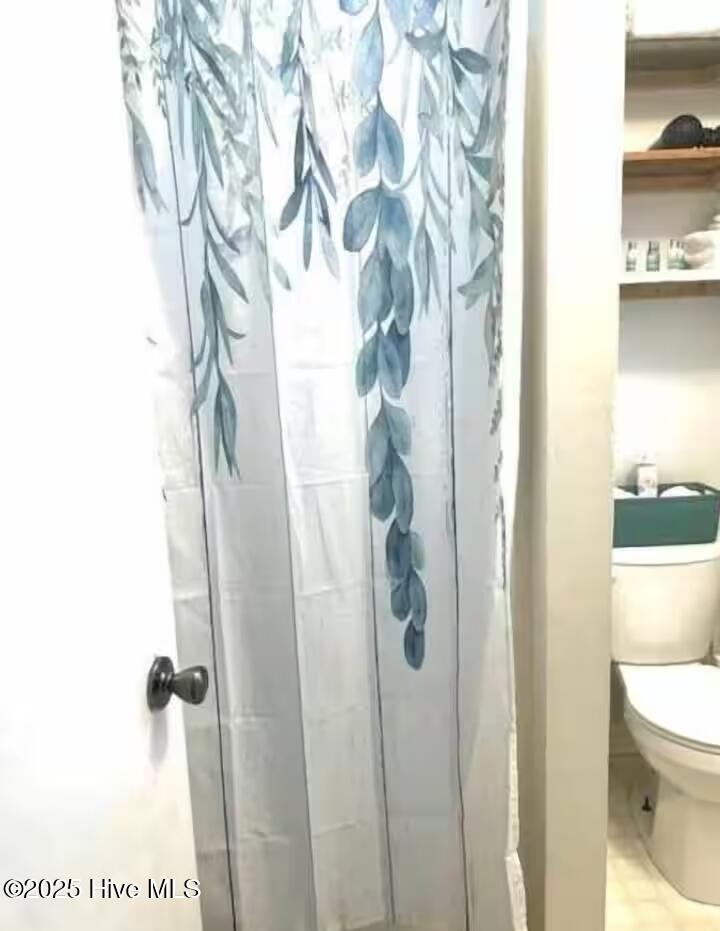 2719 Castle Hayne Road, Unit B Wilmington, NC 28401 - Photo 12 of 15 Bathroom2