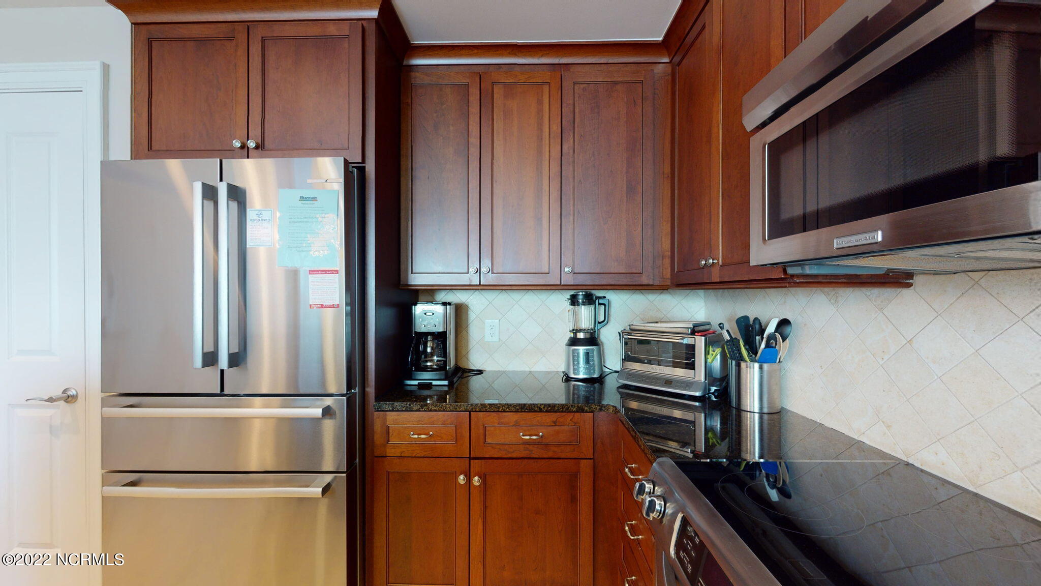 1435 Salter Path Road, Unit L3 Indian Beach, NC 28512 - Photo 11 of 40 Kitchen