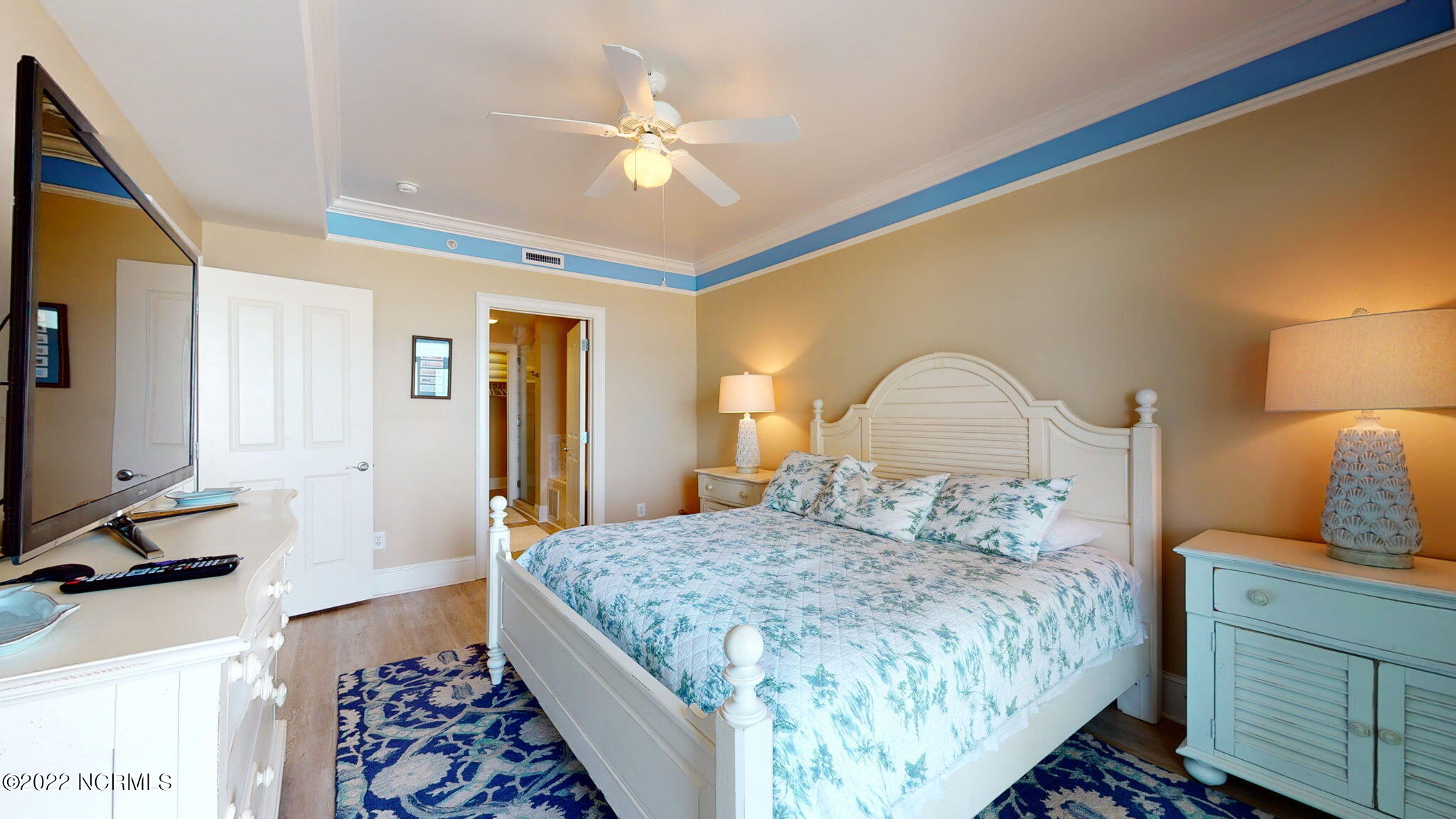 1435 Salter Path Road, Unit L3 Indian Beach, NC 28512 - Photo 14 of 40 Principle Suite