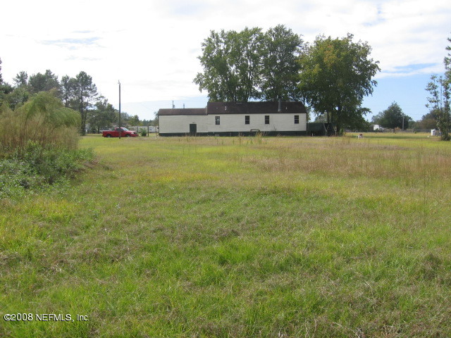 5582 Drake Loop Road Middleburg, FL 32068 - Photo 5 of 6 Back Yard