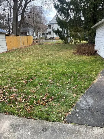 $1,500 | 36 Kneeland Avenue, Binghamton, NY 13905