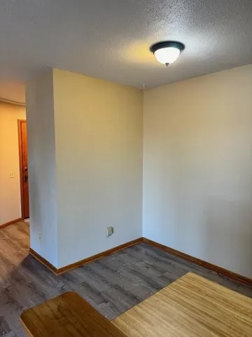 $1,350 | 9141 Highway 55, Unit 306, Golden Valley, MN 55427