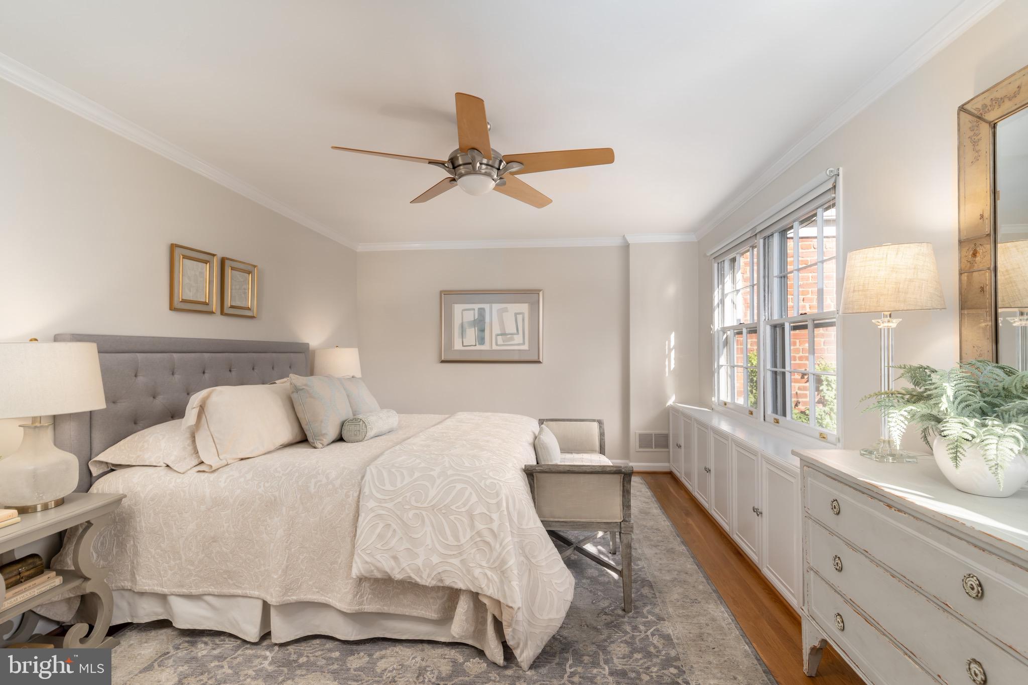 3202 Reservoir Road Northwest Washington, DC 20007 - Photo 20 of 27 Primary Bedroom