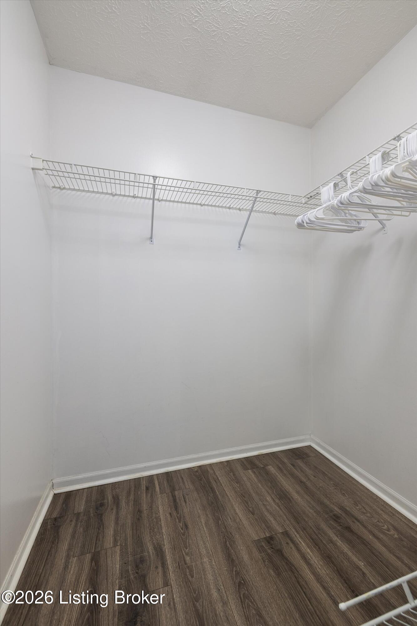 7822 Westbrook Road Louisville, KY 40258 - Photo 20 of 31 21-3U8A9145