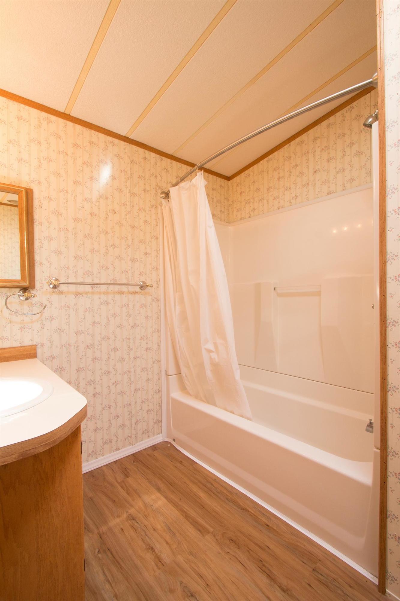 3601 Grant Road Central Point, OR 97502 - Photo 17 of 26 Additional Photo