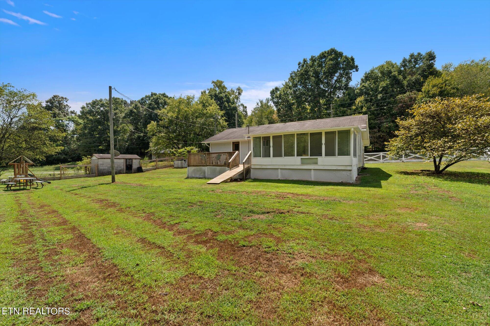 179 Guffey Road Sweetwater, TN 37874 - Photo 21 of 31 20-179-Guffey-Rd-Sweetwater-TN-20