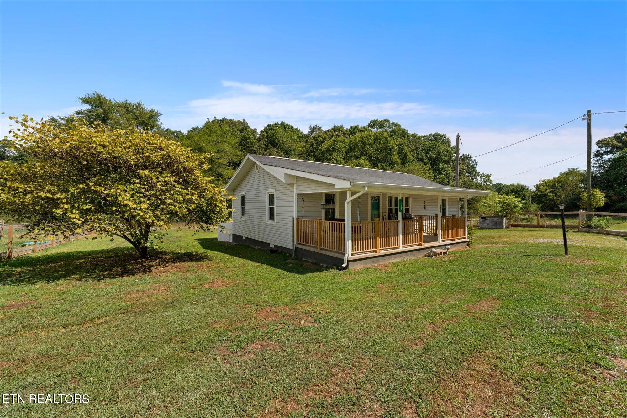 179 Guffey Road Sweetwater, TN 37874 - Photo 4 of 31 03-179-Guffey-Rd-Sweetwater-TN-3