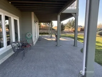 $849,999 | 55776 Bay Area Drive, Electric City, WA 99123