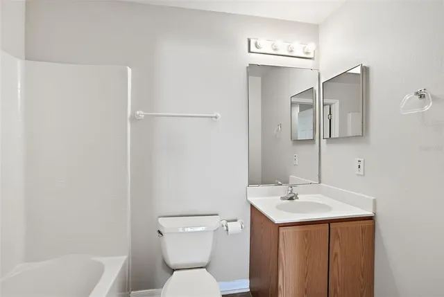 $290,000 | 36 Wheeling Lane, Palm Coast, FL 32164