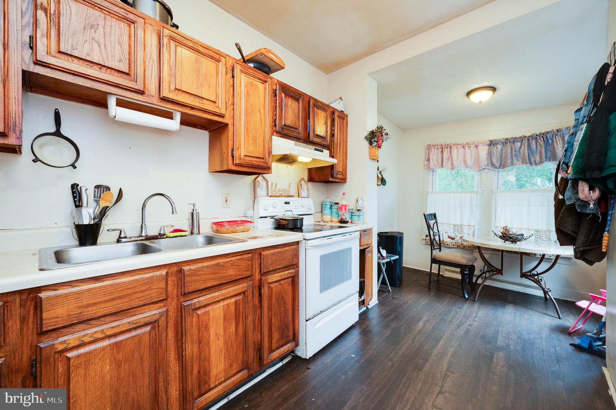 351 Pear Street Reading, PA 19601 - Photo 10 of 27 Gallery Image 10