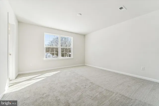 $573,000 | 56 Mockernut Road, Williamstown, NJ 08094