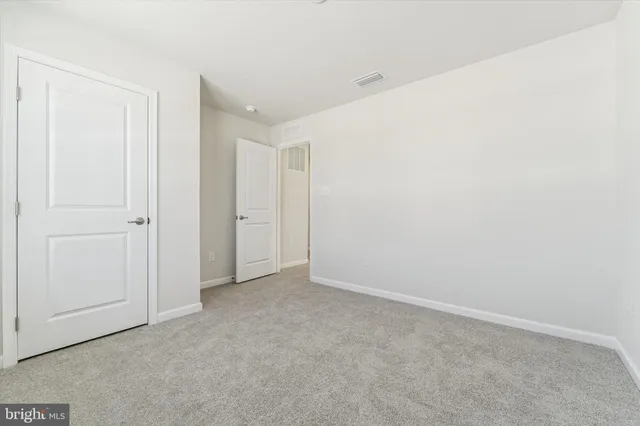 $573,000 | 56 Mockernut Road, Williamstown, NJ 08094