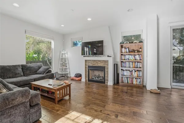 $1,449,900 | 879 Islay Street, San Luis Obispo, CA 93401
