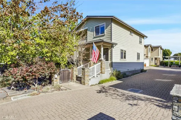 $1,449,900 | 879 Islay Street, San Luis Obispo, CA 93401