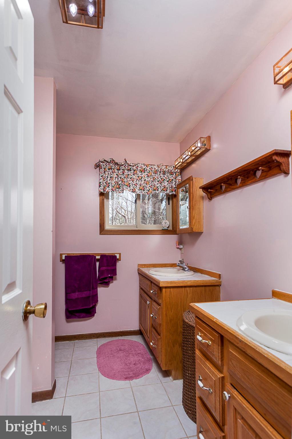 137 Bavington Road Perkiomenville, PA 18074 - Photo 21 of 35 Bathroom